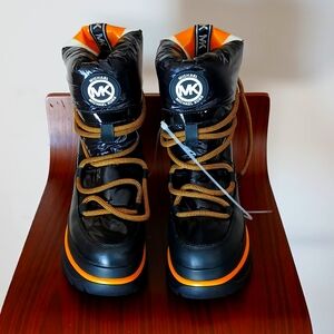 Brand New Women's Michael Kors Winter Boots